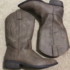 Brown cowboy boots